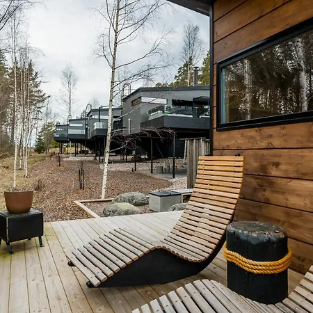 Villa Nade - Erittaein Laadukas Uusi Huvila 2-5 Henkiloelle Naantali